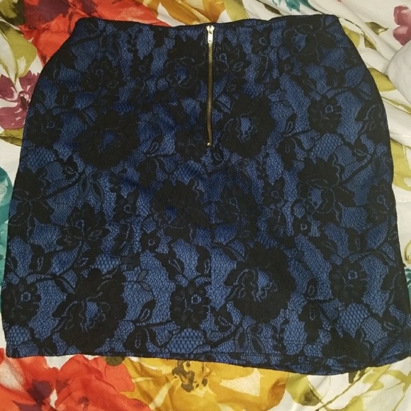 Material Girl Skirt - Picture 2 of 2